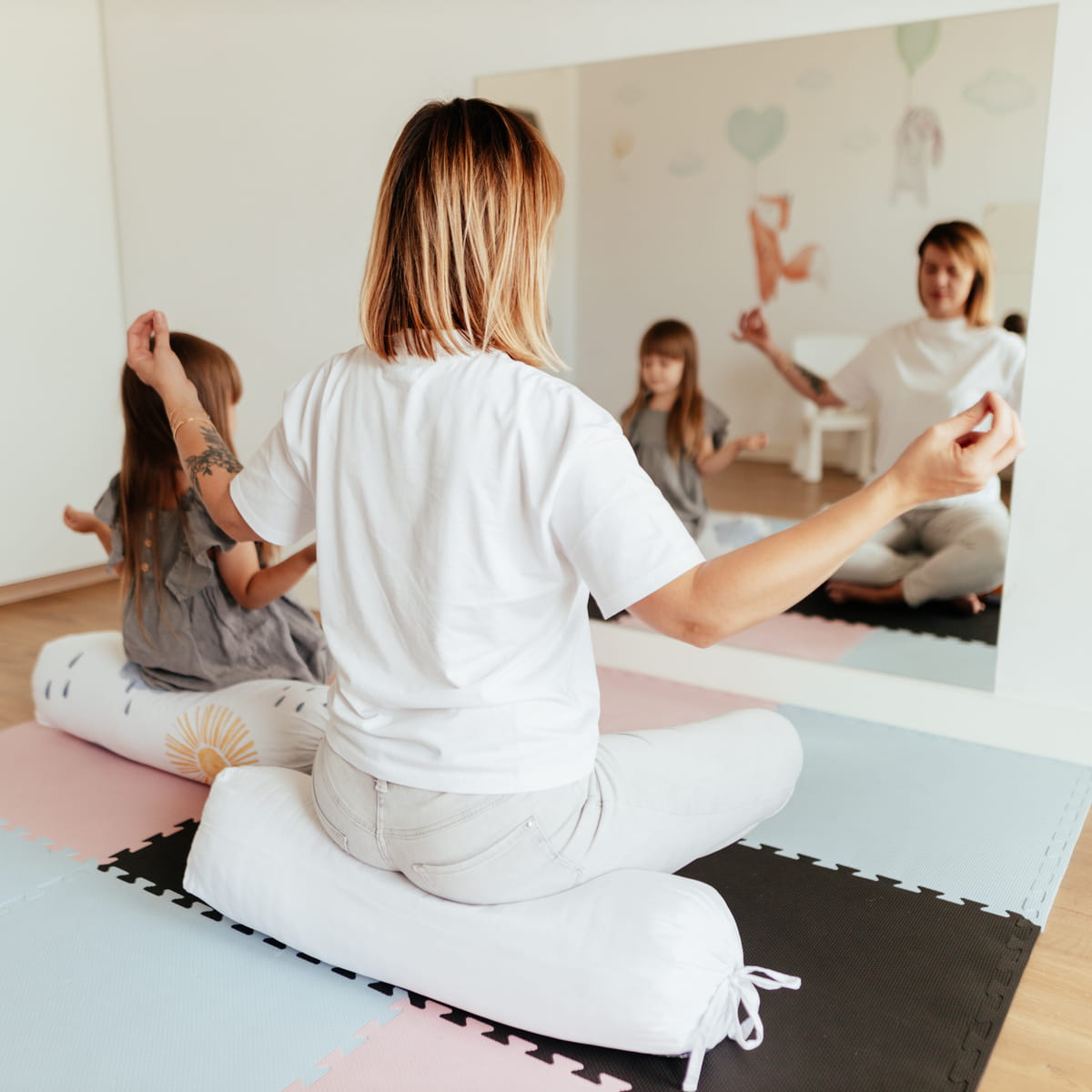 Therapy blankets bedding set gray magic