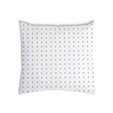 Cuscino salute bianco con anelli di fidanzamento