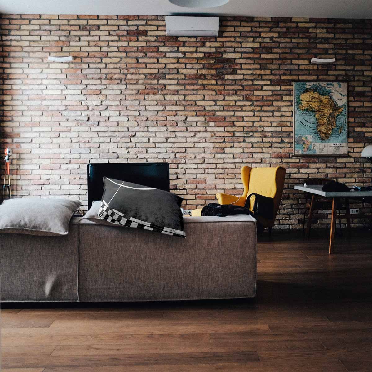 Gezondheidskussen Donkergrijs met witte strepen