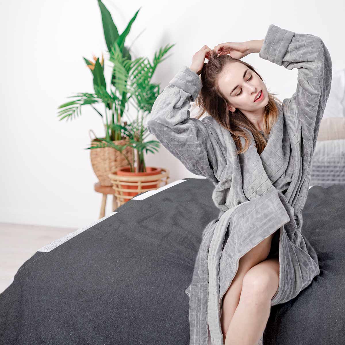 Therapy blankets bedding set dark gray with white stripes