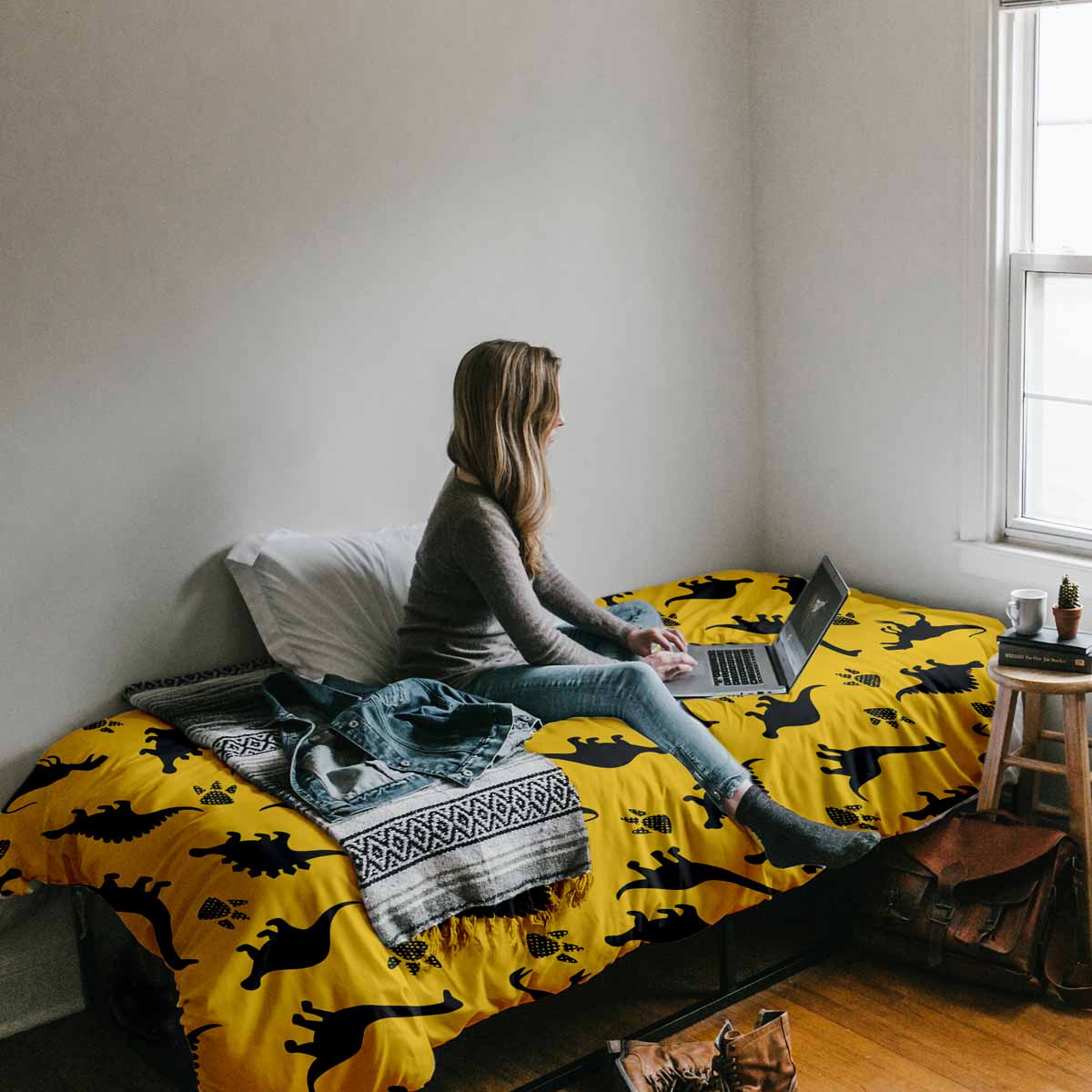 Therapy blankets bedding set yellow with dinos