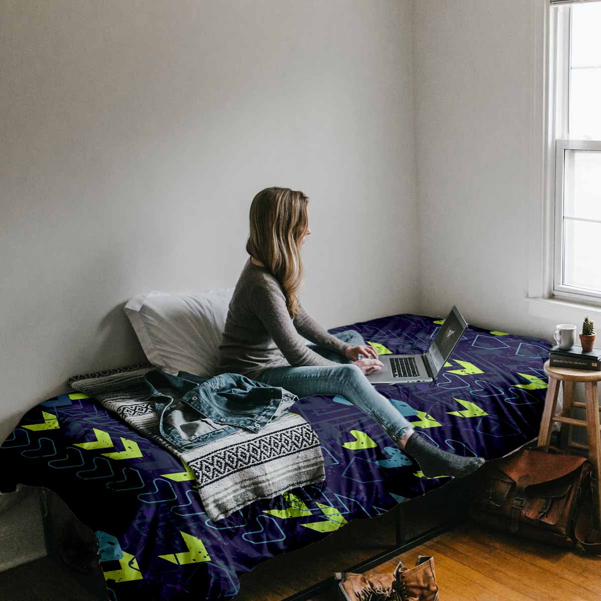 Therapy blankets bedding set dark blue with arrows