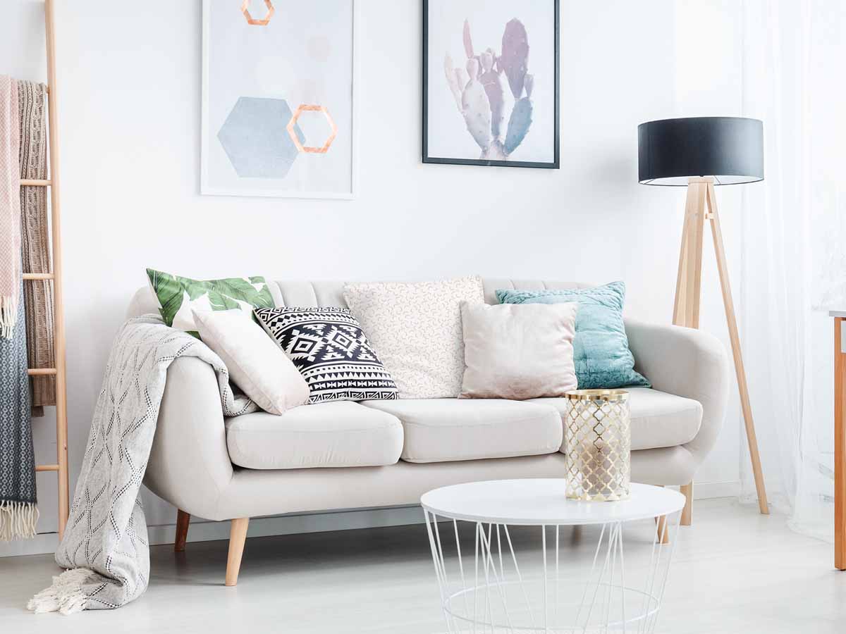 Health pillow white with semicircles