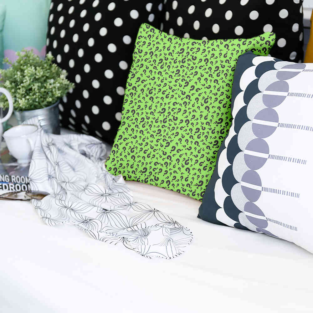 Almohada de salud verde claro con signo de interrogación