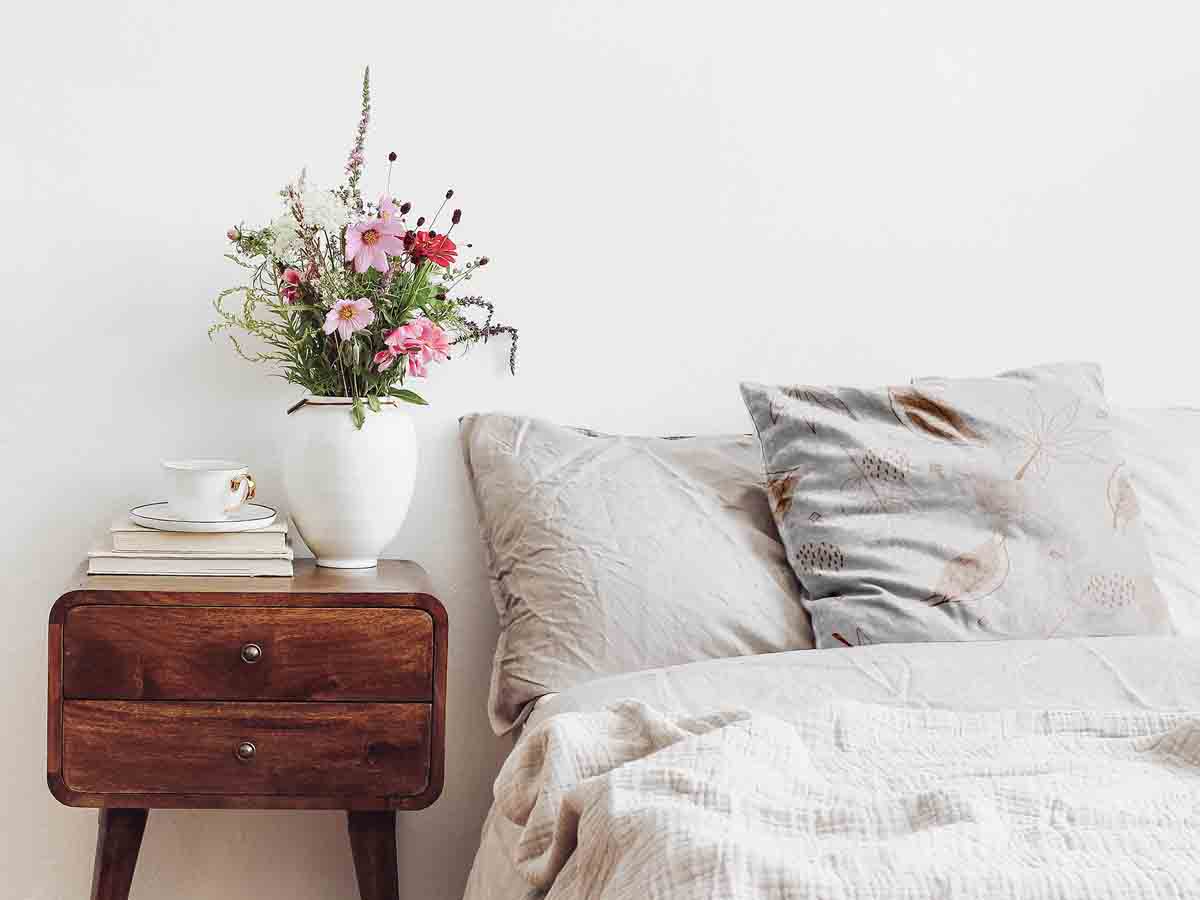 Gezondheidskussen roze met bladeren