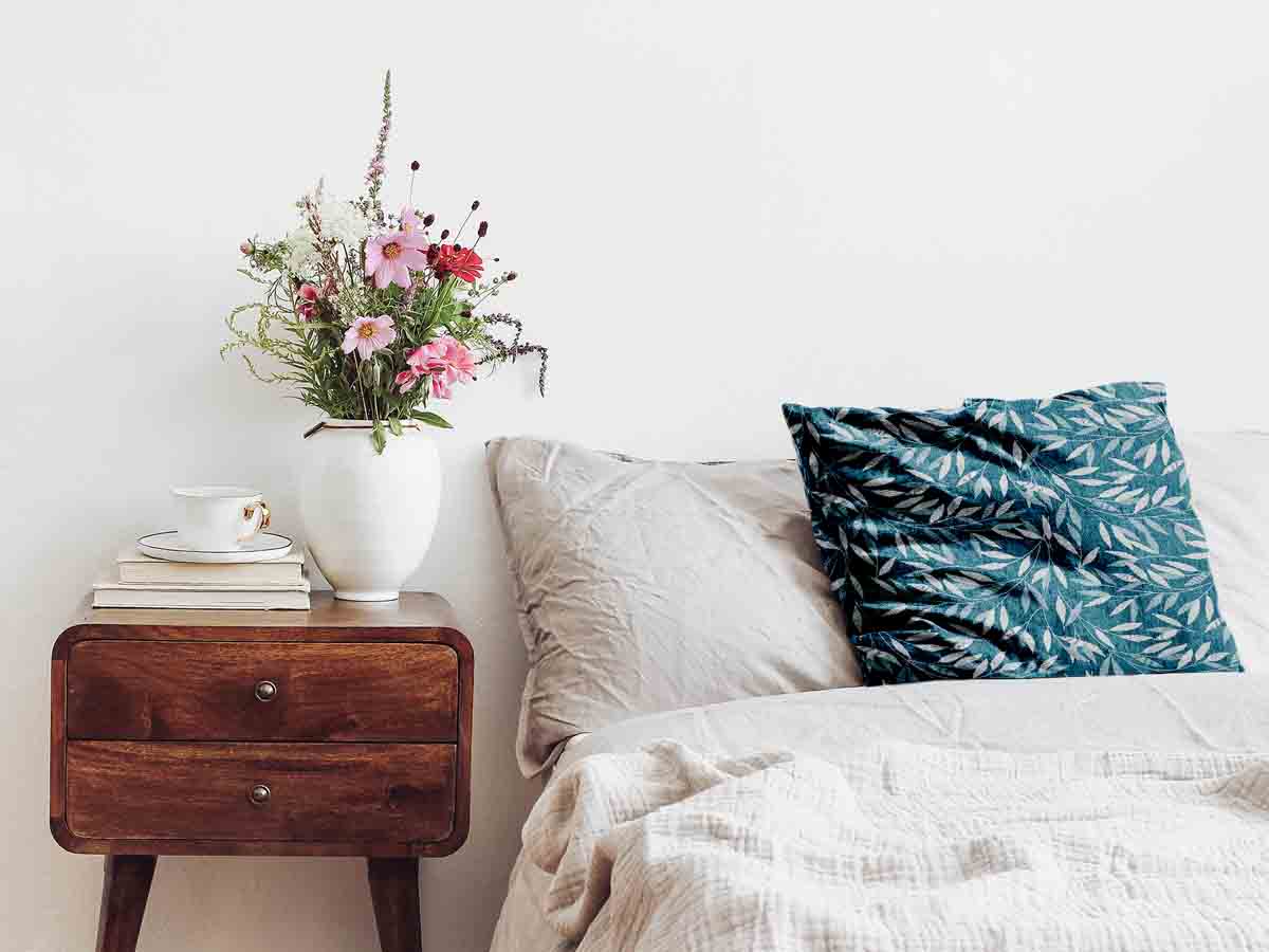 Cuscino sanitario con rami blu