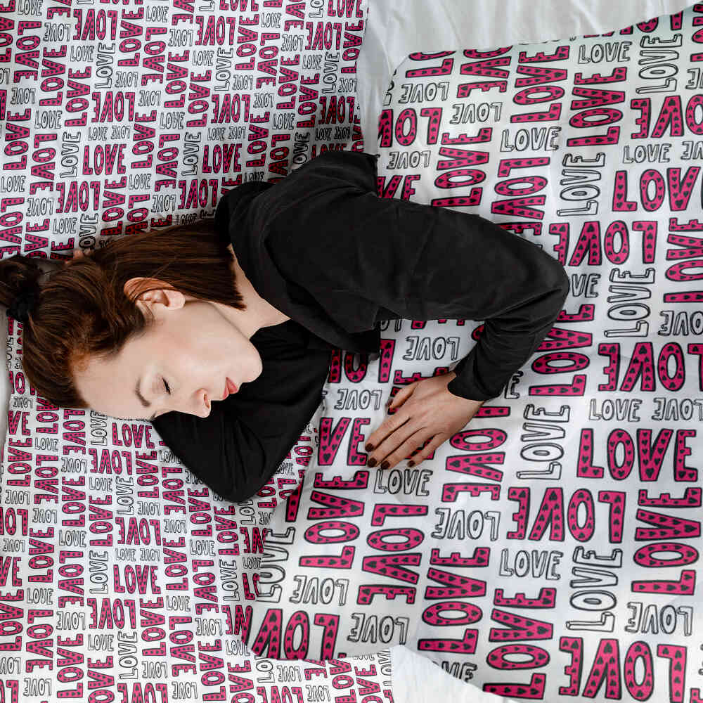 Therapy blankets bedding set white L.O.V.E