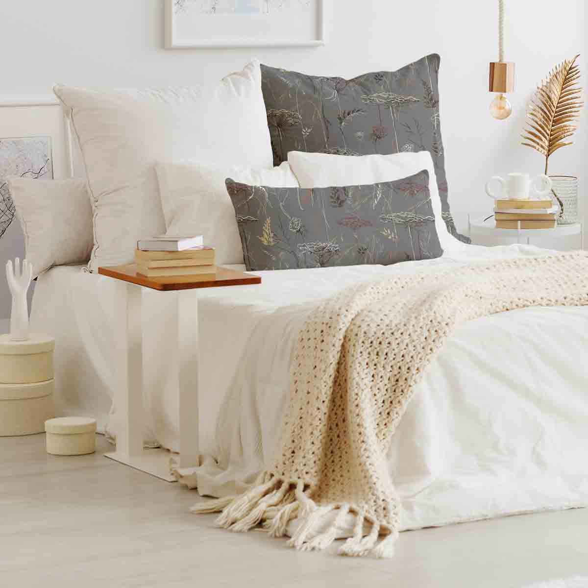 Cuscino per la salute grigio con piante dorate