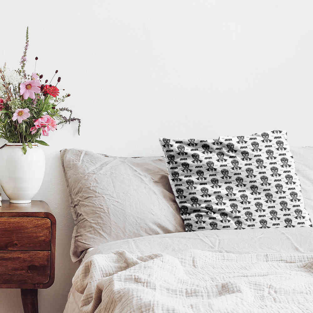 Health Pillow Joker Black-White