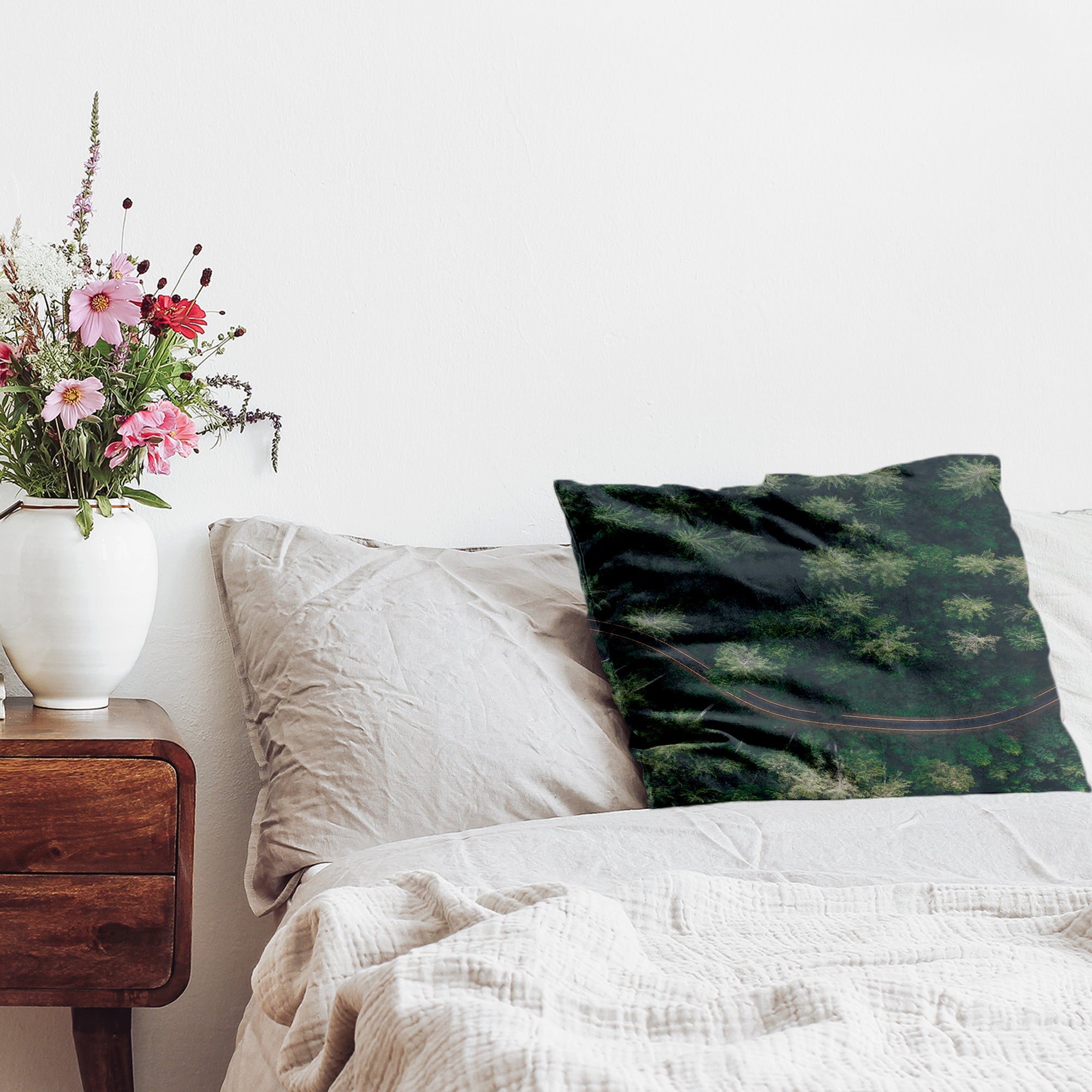 Cuscino salute strada nella foresta