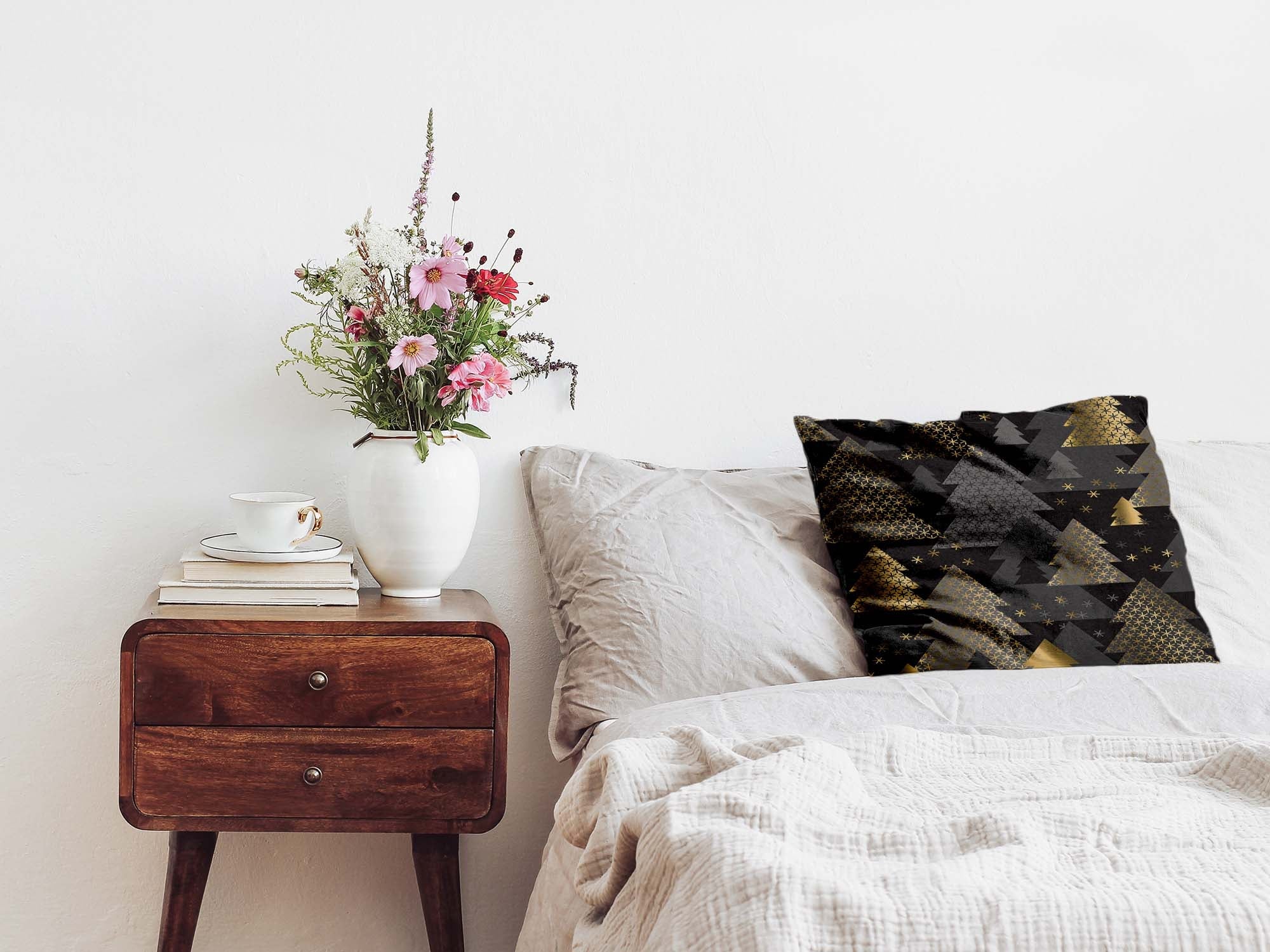 Gezondheidskussen met gouden dennenbomen