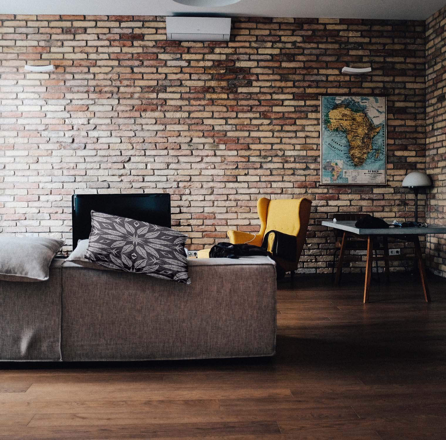 Almohada de salud con gran flor