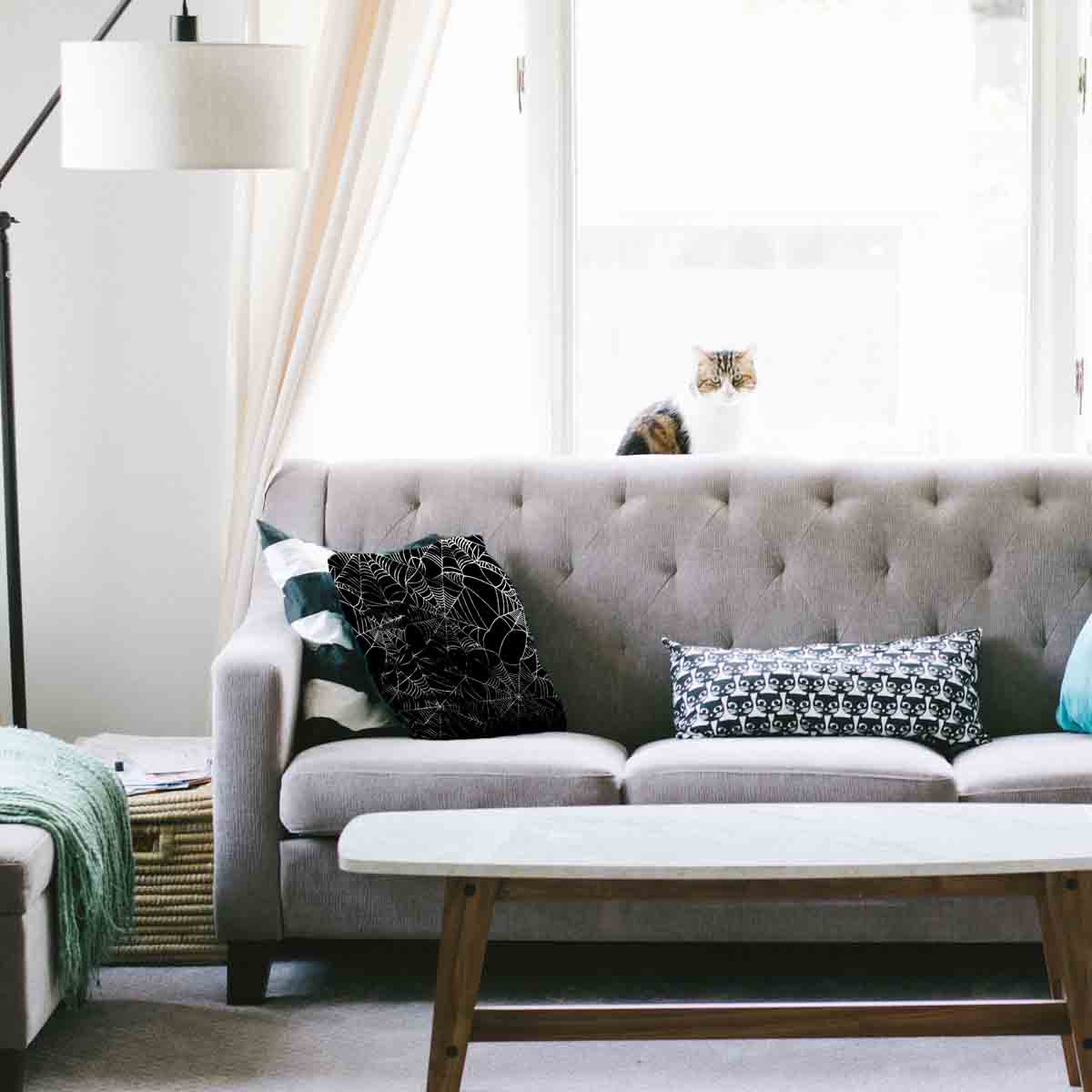 Gezondheidskussen Zwart met Spinnenweb