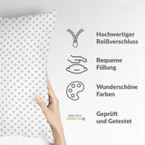 Almohada de salud blanca con delicados cuadros