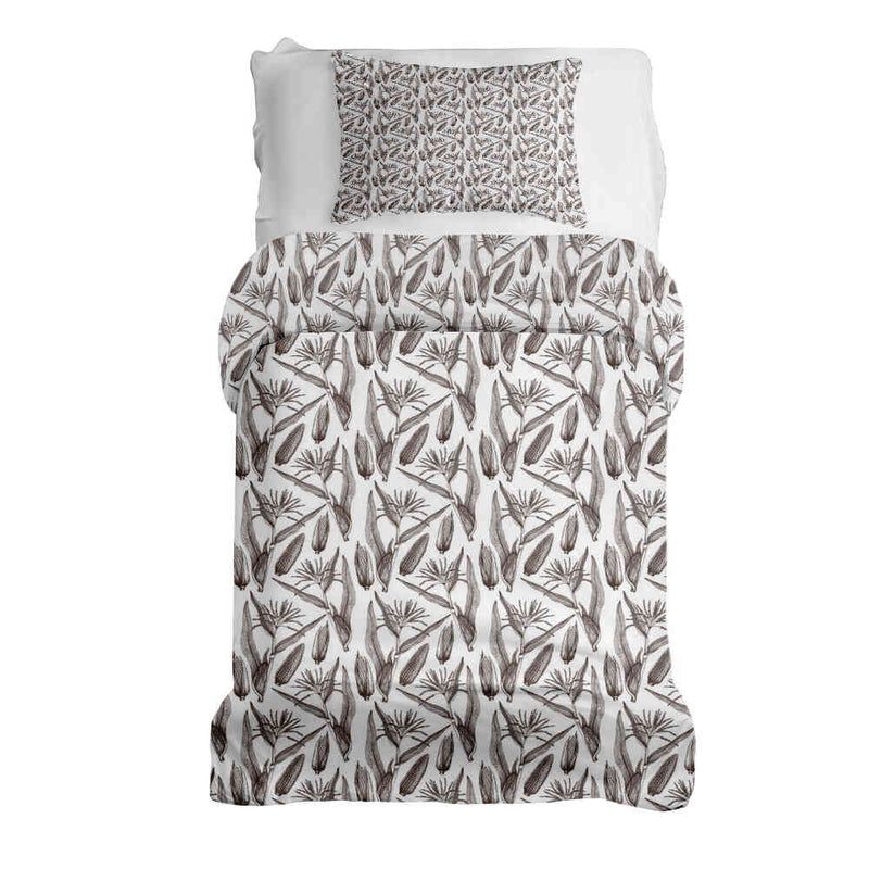 Therapy blanket bedding set, white with corn pattern.