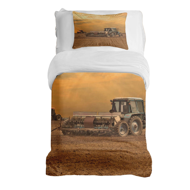 Therapy blanket bedding set, two tractors.