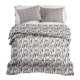 Therapy blanket bedding set, white with corn pattern.