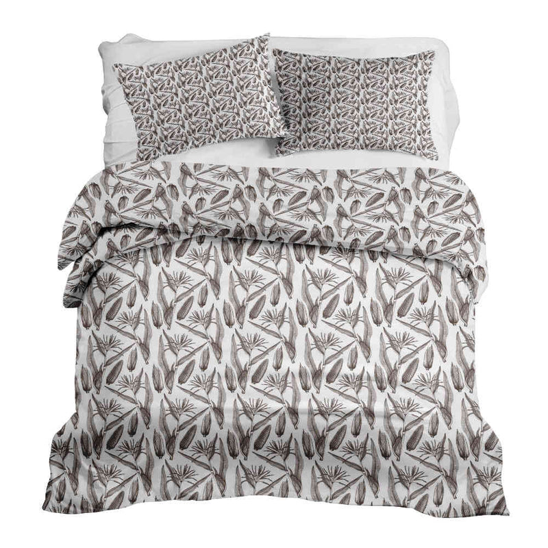Therapy blanket bedding set, white with corn pattern.