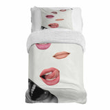 Therapy blanket bedding set, white with lips.