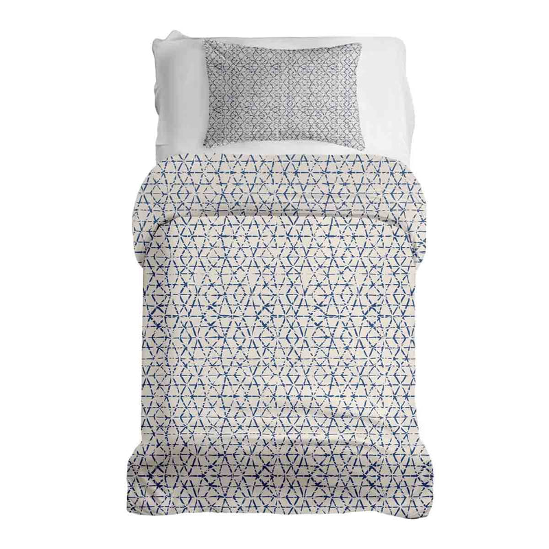 Therapy blanket and bedding set, white with delicate blue shapes.