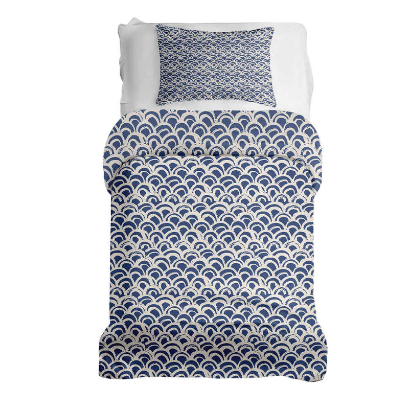 Therapy blanket and bedding set, blue wave pattern.