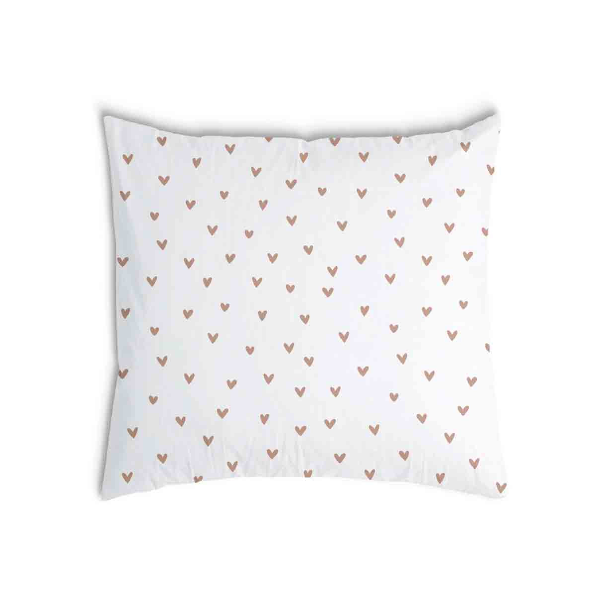 Almohada de salud blanca con corazones