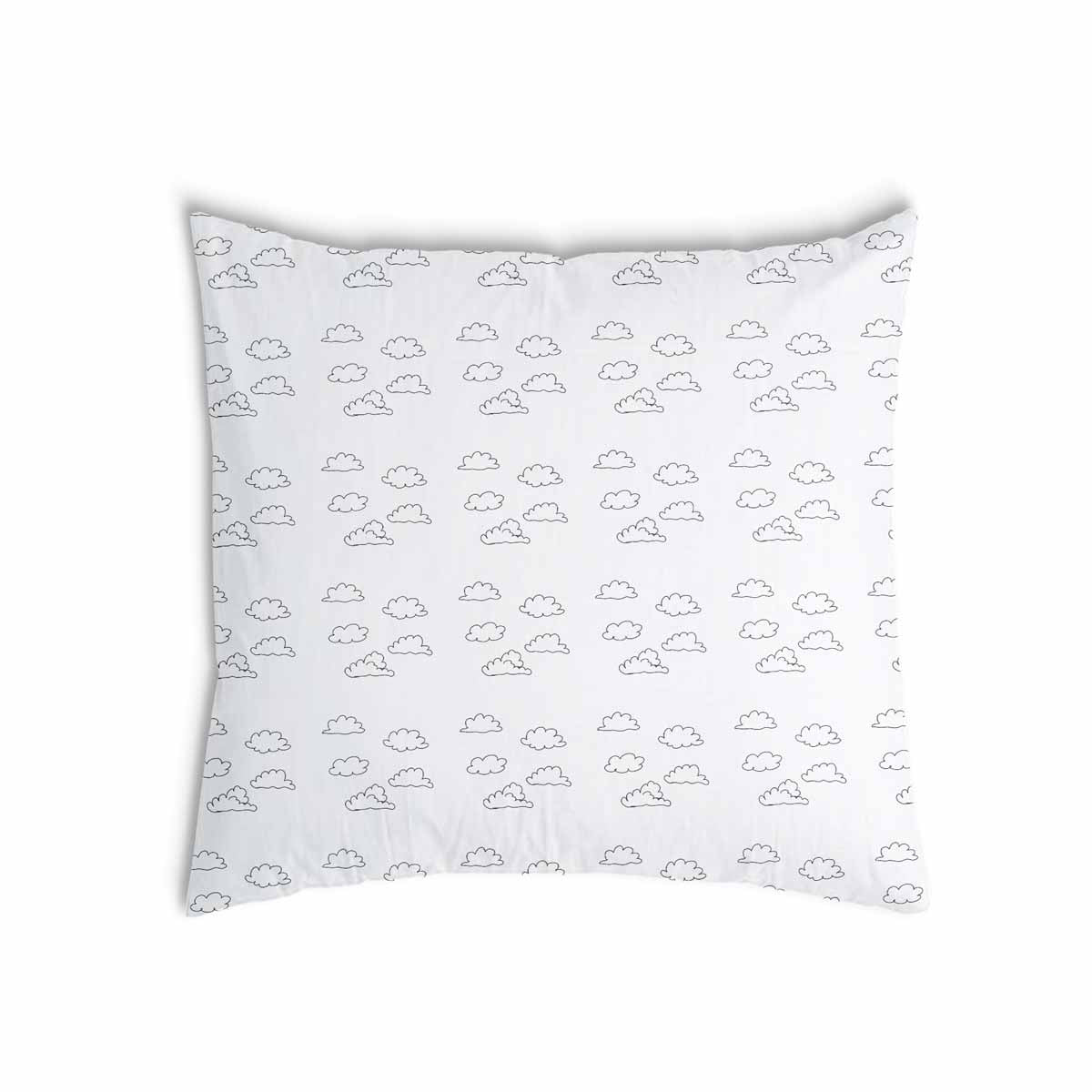 Almohada de salud blanca con nubes