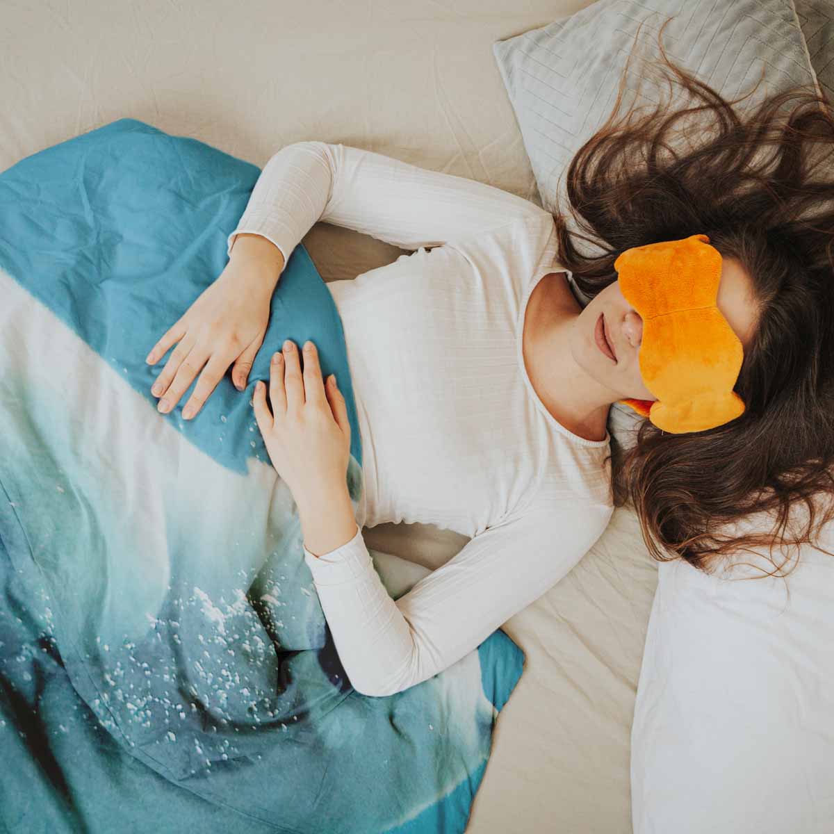 Set de ropa de cama con manta terapéutica azul con oso polar