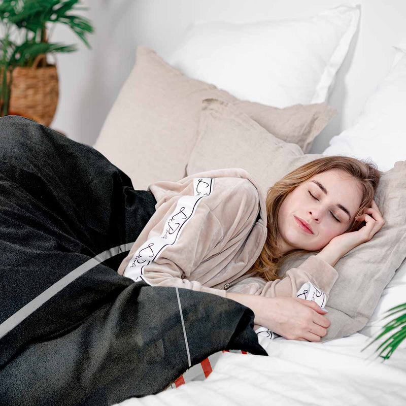 Therapy blankets bedding set dark grey with white stripes