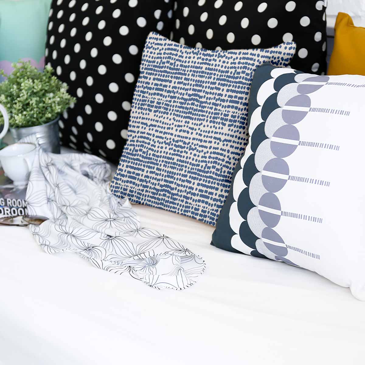 Gezondheidskussen met blauwe stippen