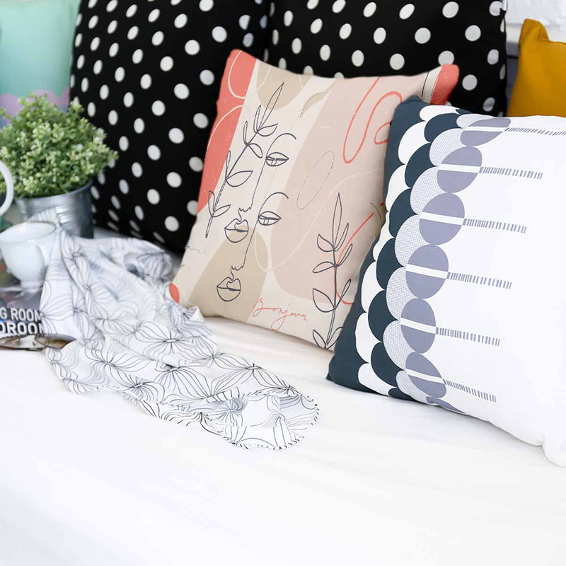 Health pillow beige with abstract face