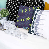 Health pillow dark blue with arrows
