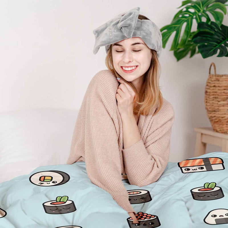 Therapy blanket and bedding set, light blue with sushi.