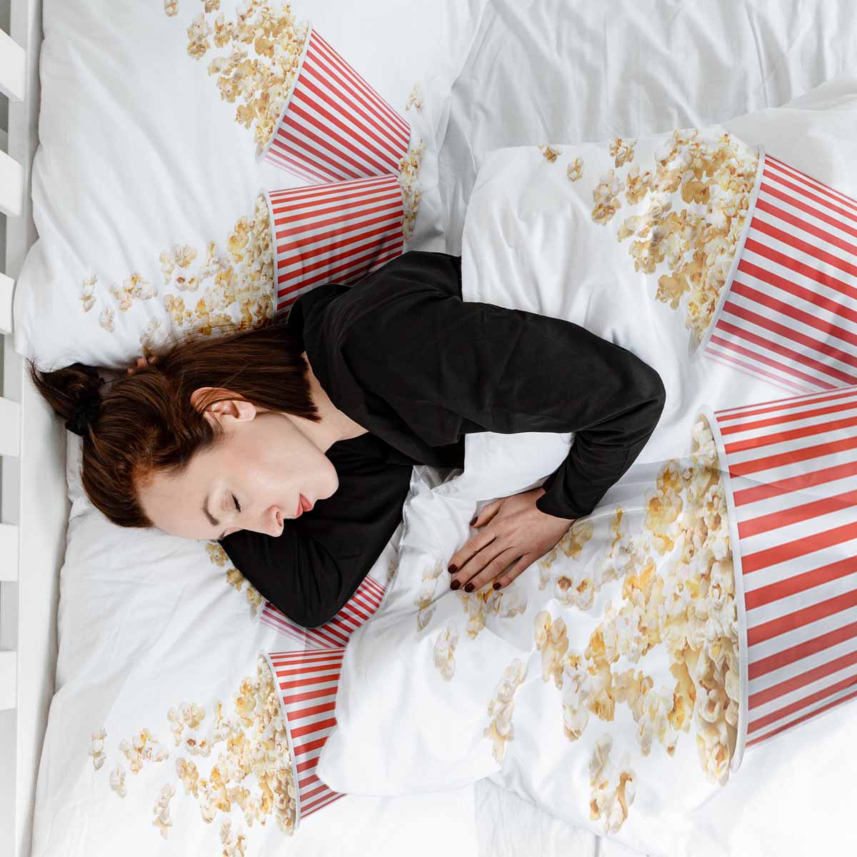 Therapy blankets bedding set white with popcorn