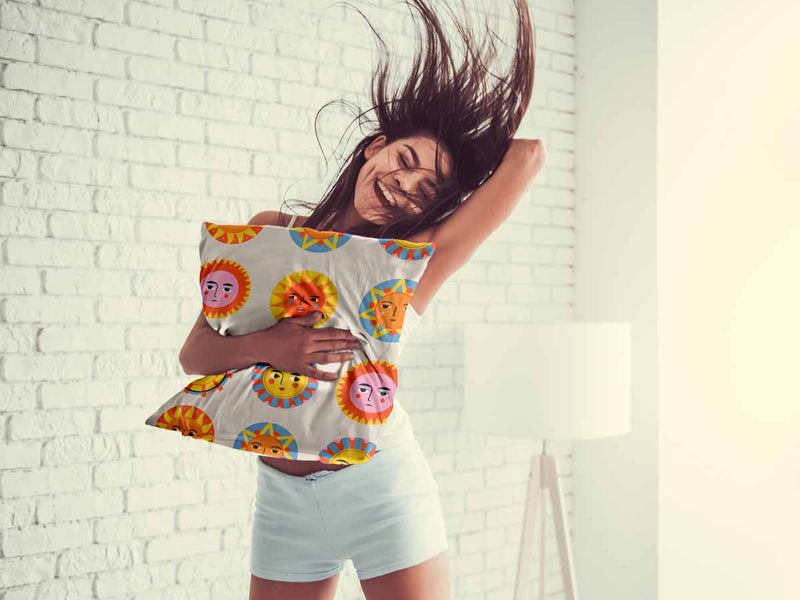 Health pillow beige with suns