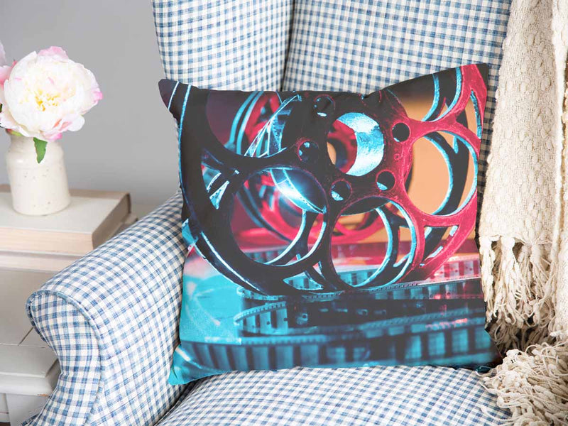 Health pillow with clockwork mechanism
