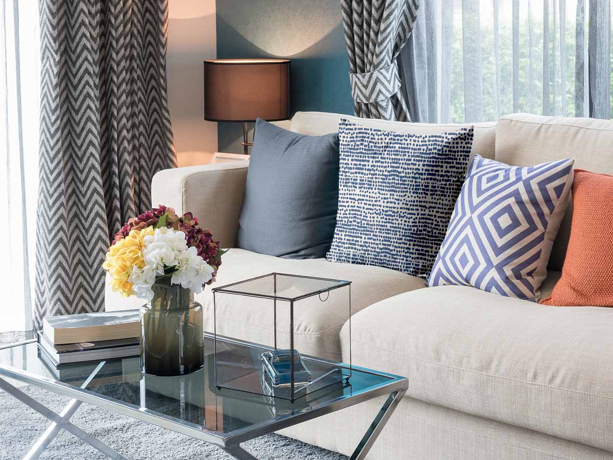 Gezondheidskussen met blauwe stippen