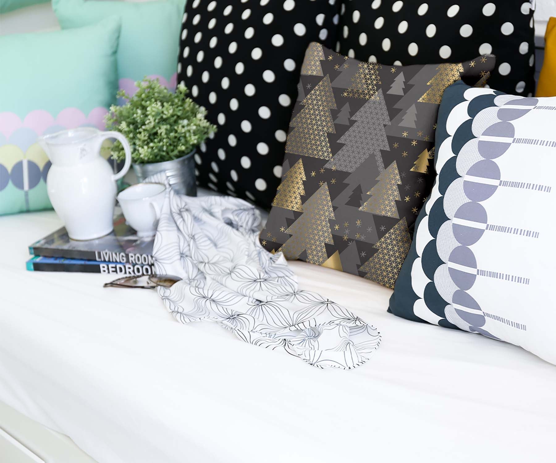 Gezondheidskussen met gouden dennenbomen