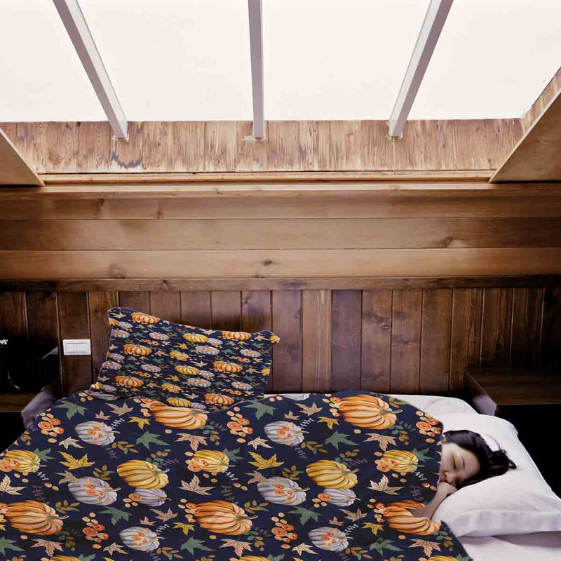 Therapy blanket and bedding set, blue with pumpkins.