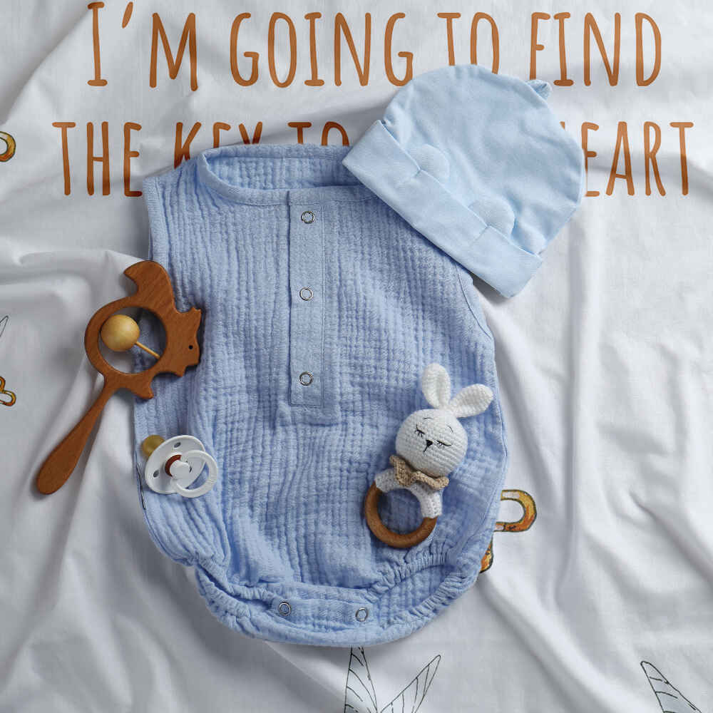 Therapy blankets bedding set white with flying key