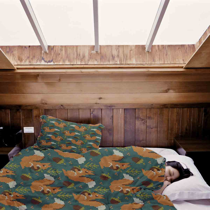 Set di biancheria da letto con coperta terapeutica verde con scoiattolo