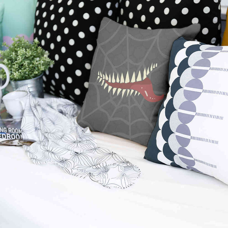 Health pillow, grey, spiderweb pattern.