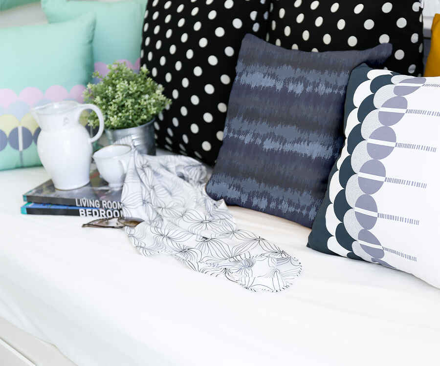 Health pillow blue sound waves