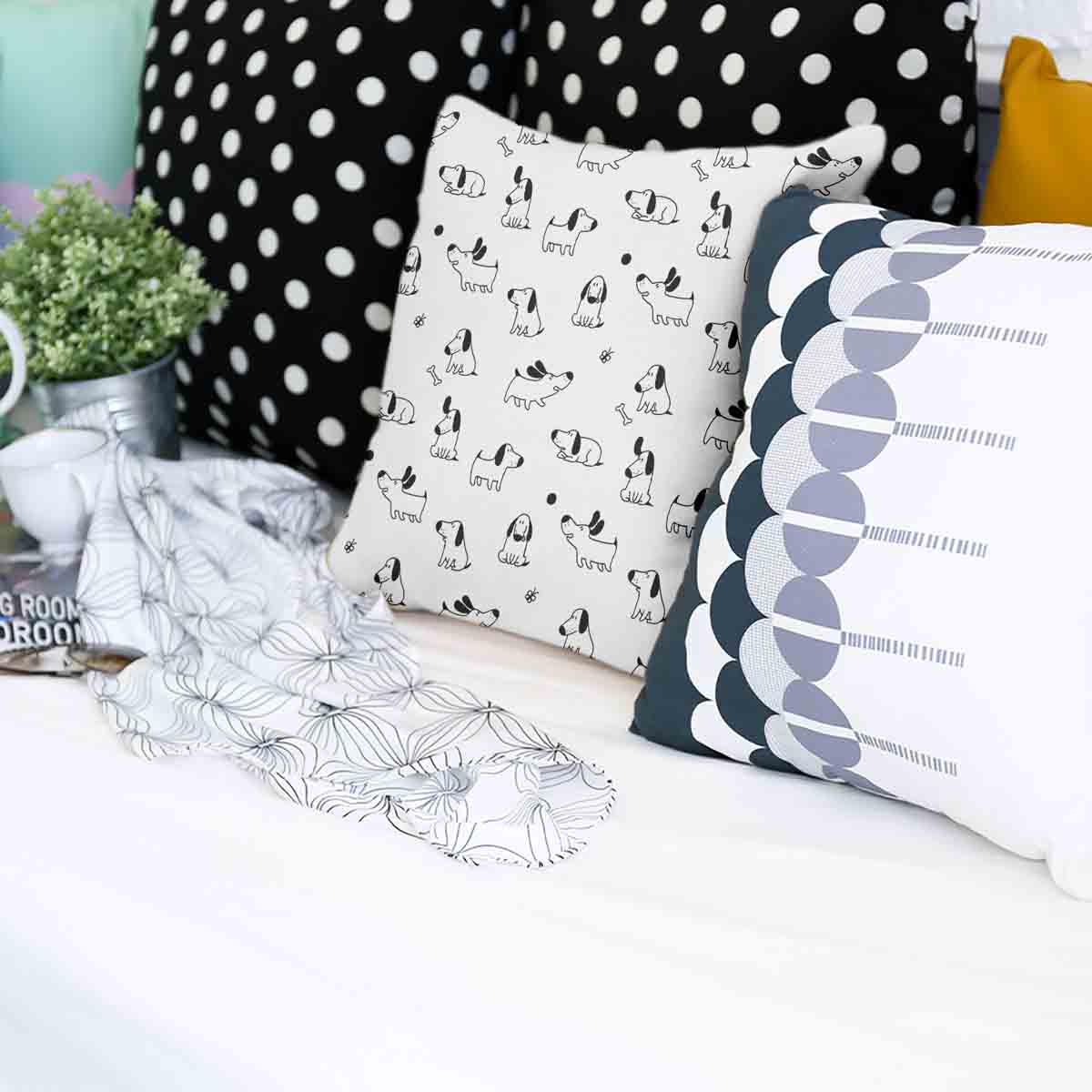 Health pillow white with dogs