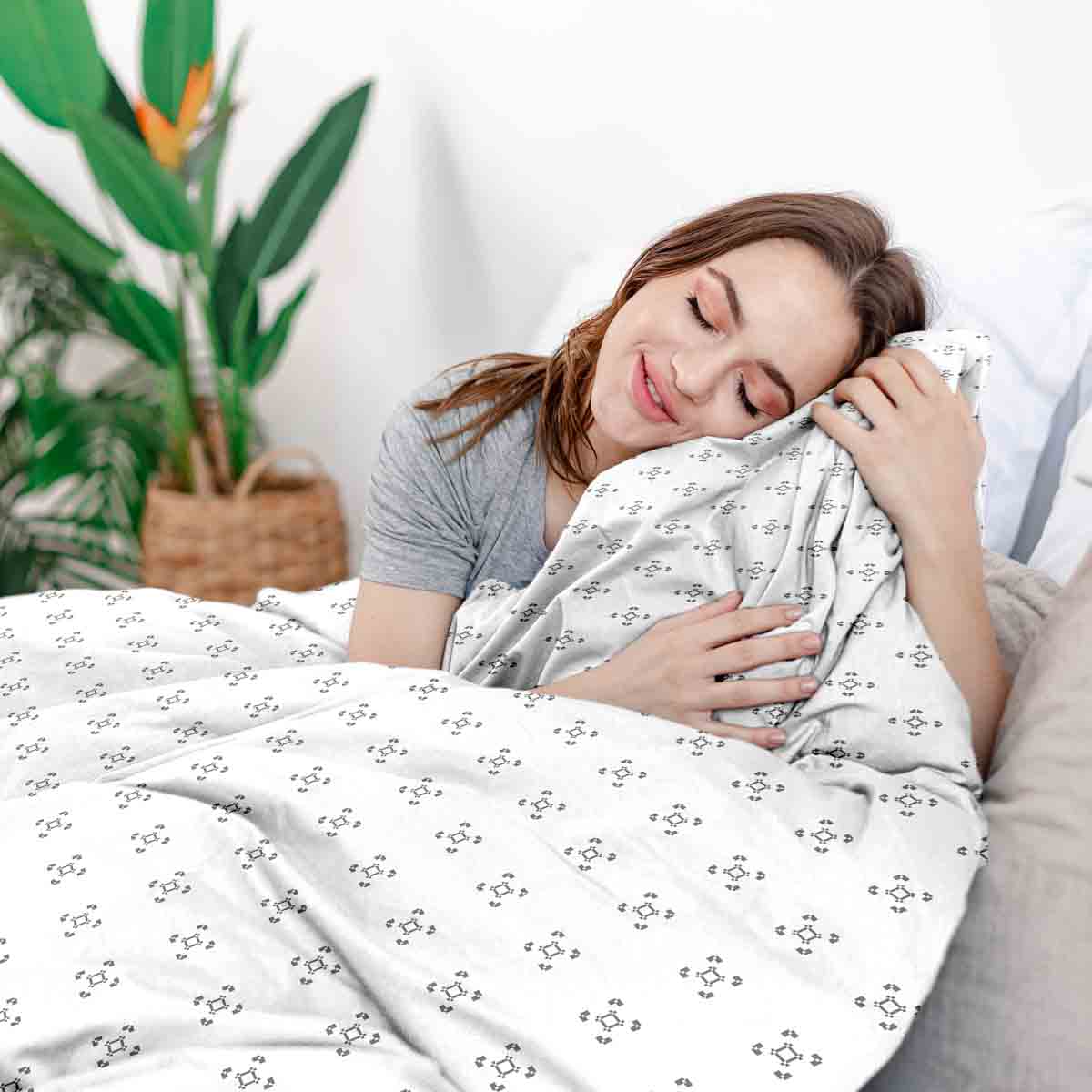 Therapy blankets bedding set white squares