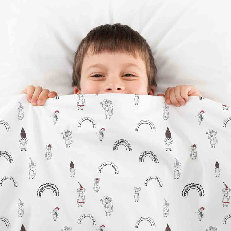 Juego de ropa de cama con mantas terapéuticas y ratones