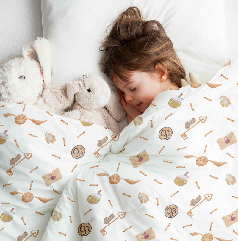 Therapy blanket bedding set, white with Schnatz (presumably a brand or design name).