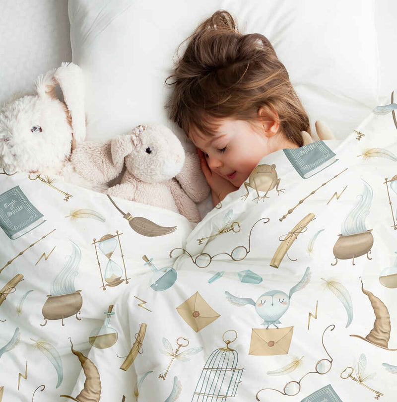 Therapy blanket bedding set, white, magical things.