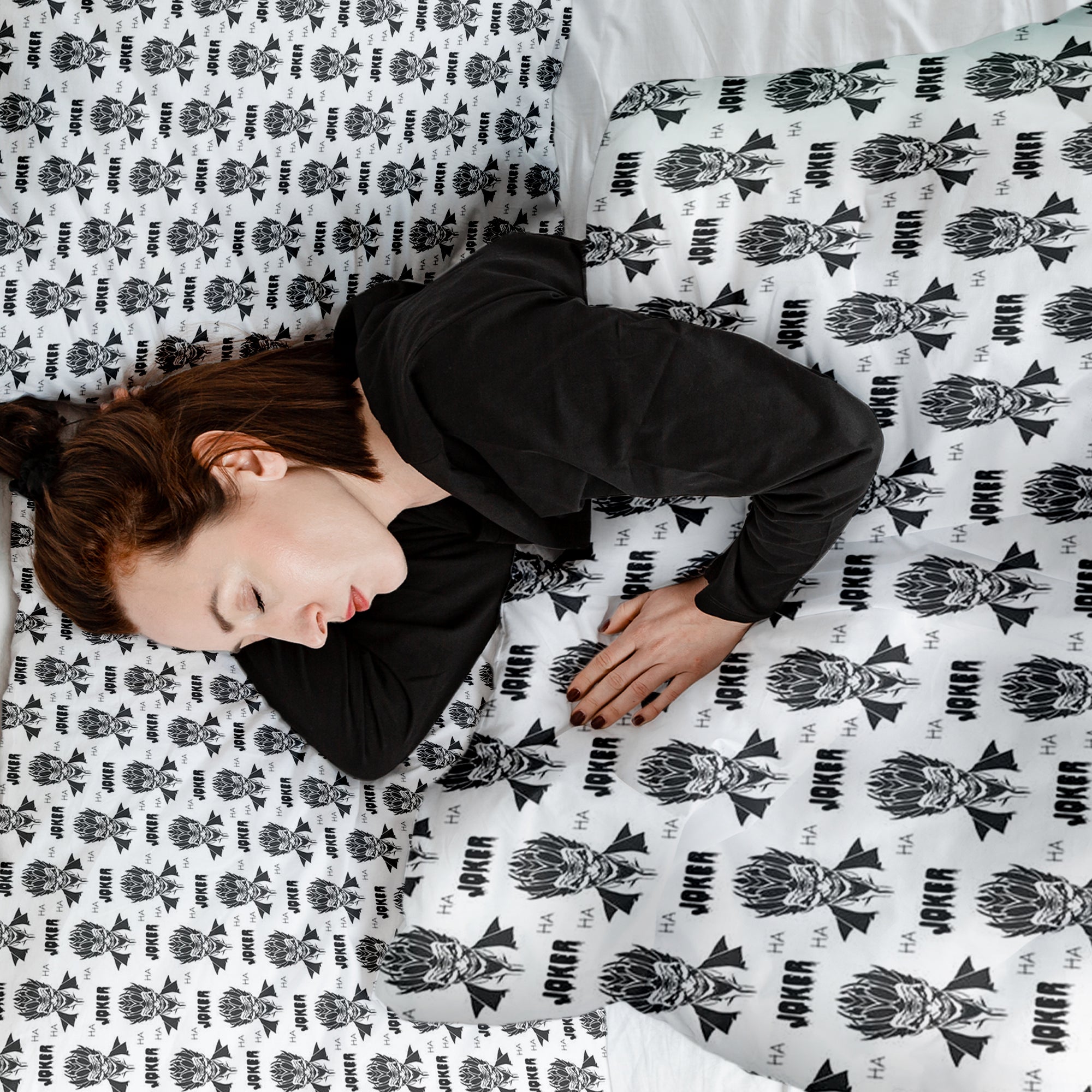 Therapy blankets bedding set Joker black-white