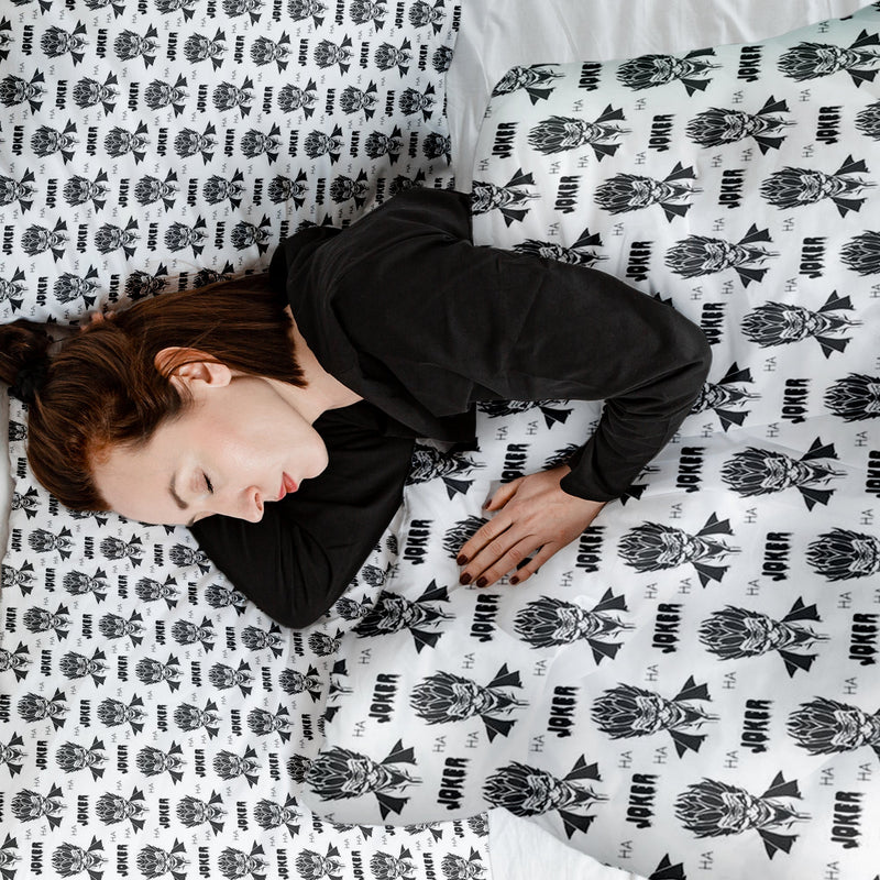 Therapy blankets bedding set Joker black and white